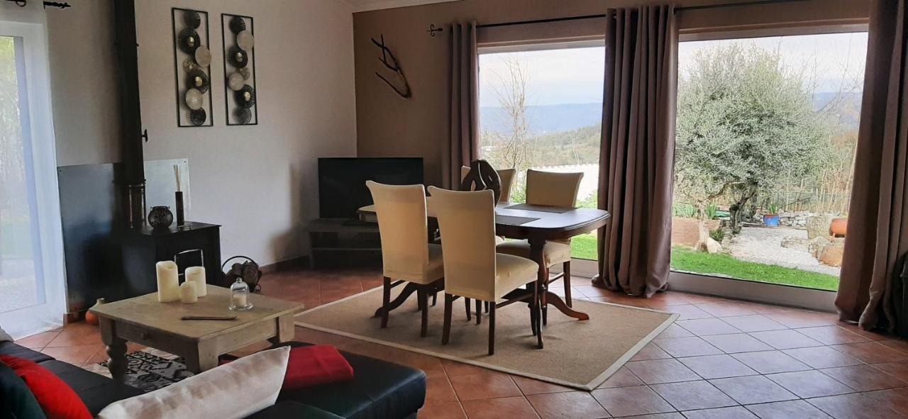 A Casa Francesa Villa Anceriz Eksteriør billede