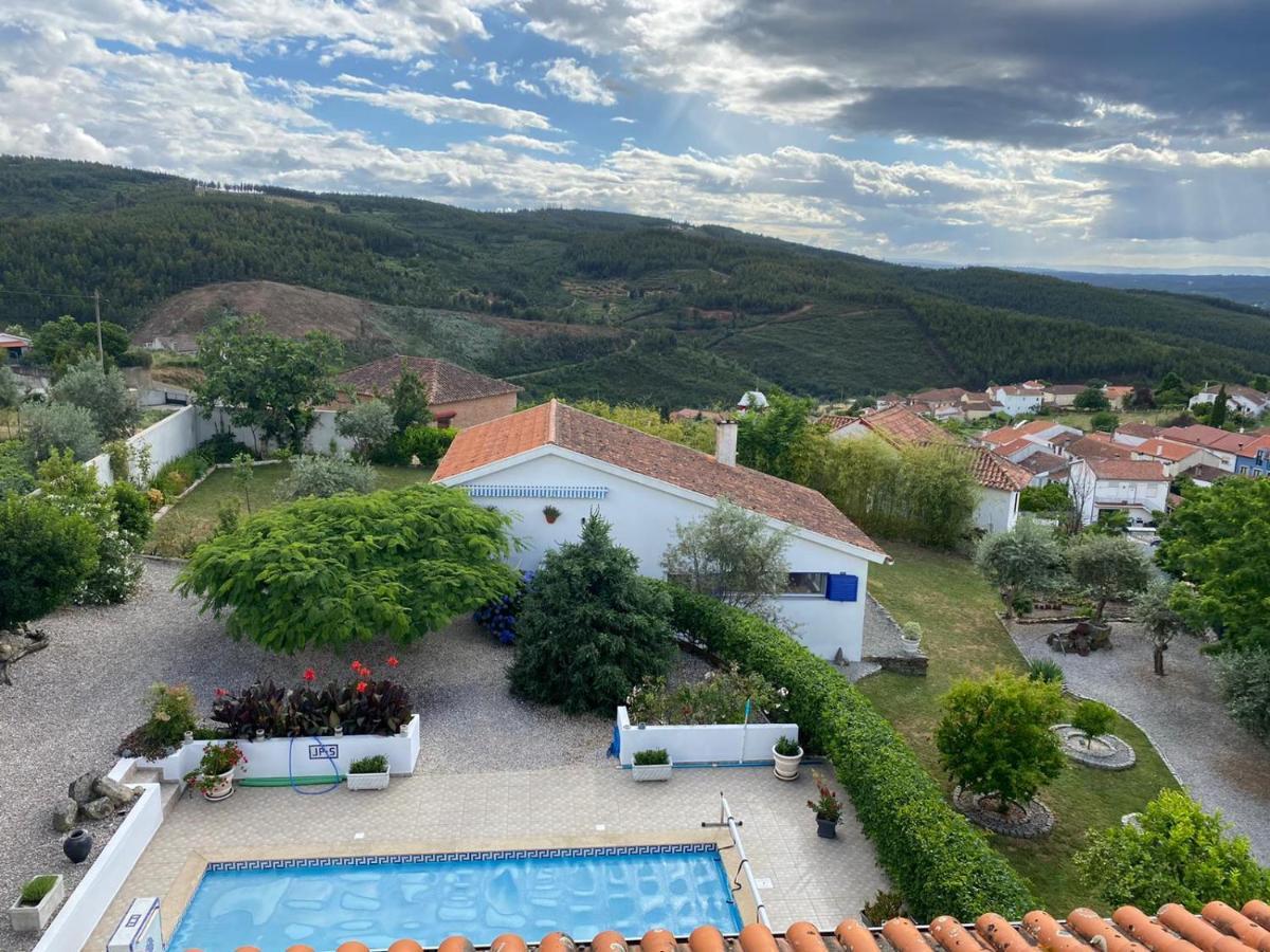 A Casa Francesa Villa Anceriz Eksteriør billede